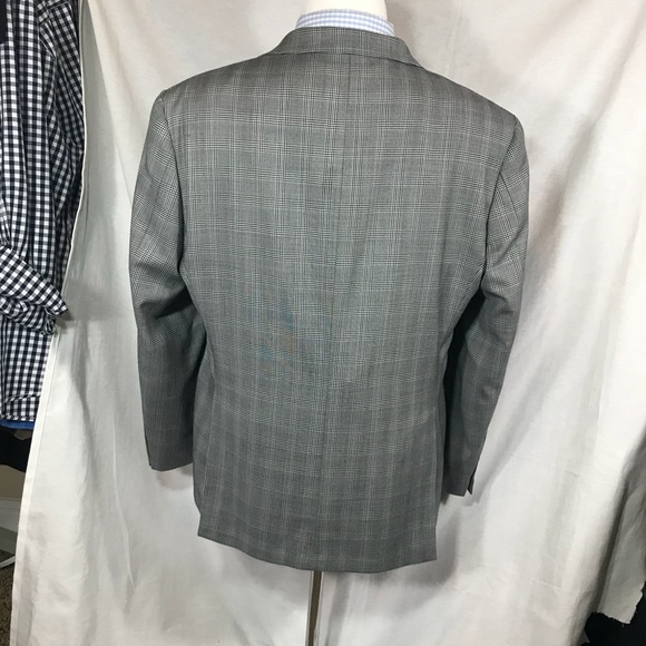 Joseph Abboud Sport Coat - Picture 2 of 3